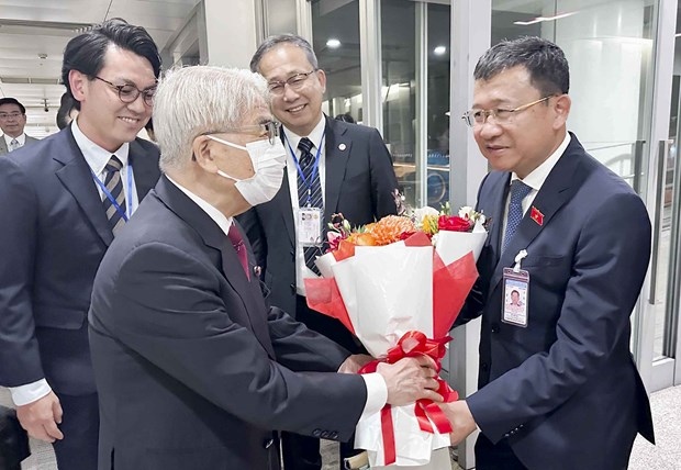 President of Japanese House of Councillors begins official visit to Vietnam